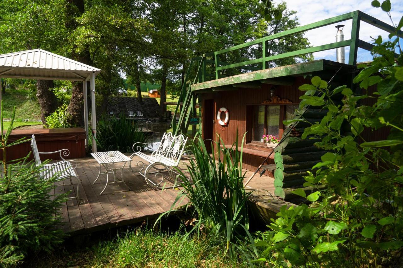 Apartmán Statek Kachlířka Kosetice Exteriér fotografie