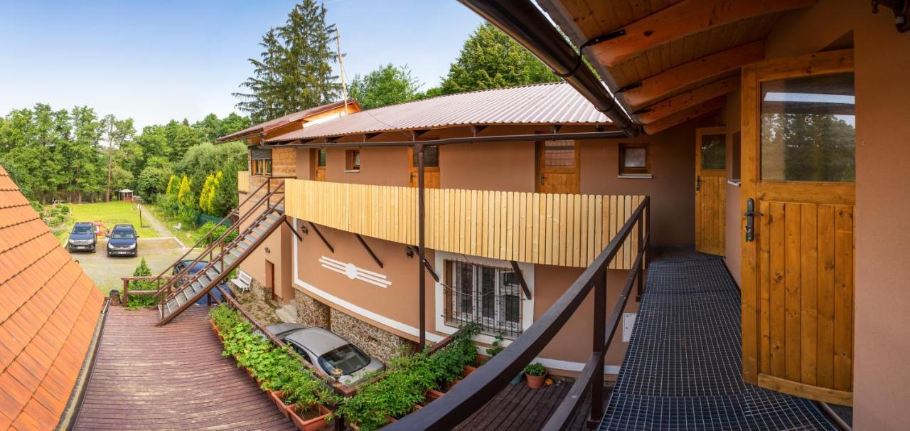 Apartmán Statek Kachlířka Kosetice Exteriér fotografie